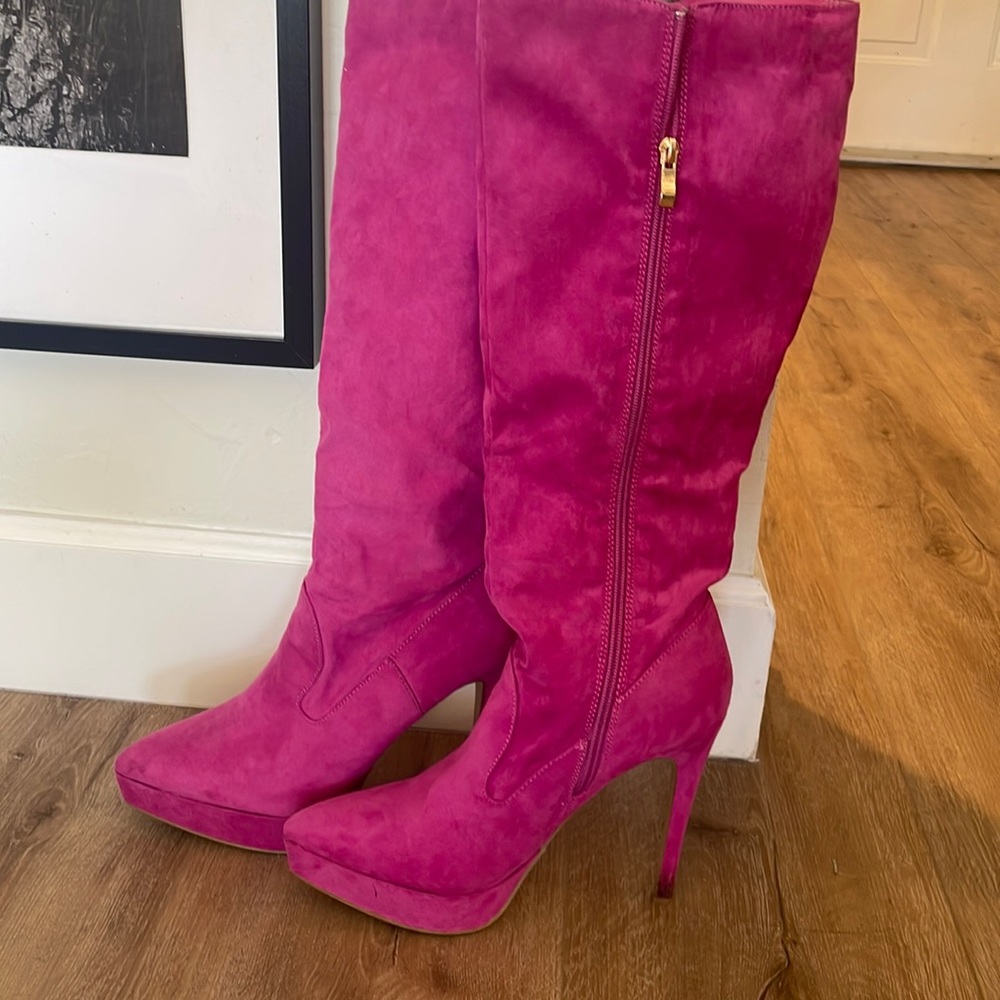 Pink platform heels